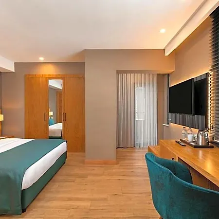 Hotel Pukka